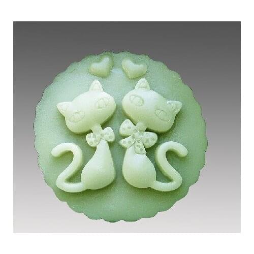 Silicone mold love cat handmade soap candle mold Chocolate Fondant cake mould Baking mold DIY tools