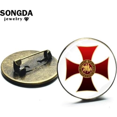 SONGDA Knights Templar Seal Brooch Mason Freemason Templar Cross Art Pattern Glass Cabochon Lapel Pins Button Badges Accessories