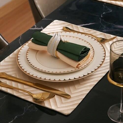 Light Luxury Plate Sets Nordic Personality Exquisite Snack Dinner Plate Sets Bone China Borden Servies Kitchen Decoration DK50PS