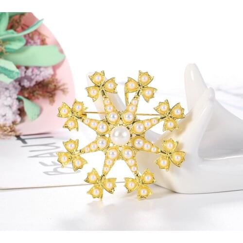 18k Golden Golden Pearl Flower Brooches for Women Enamel Brooch Pins Jewelry Accessories