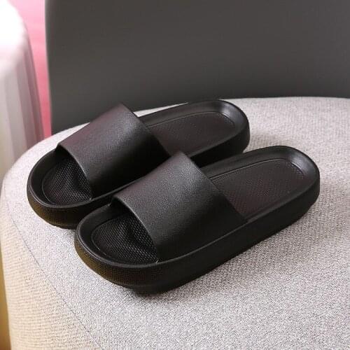 Soft Women Slippers Home Comfort Eva Women Bathroom Slides Shower Non-Slip Women Platform Slippers Indoor Zapatillas Casa Mujer