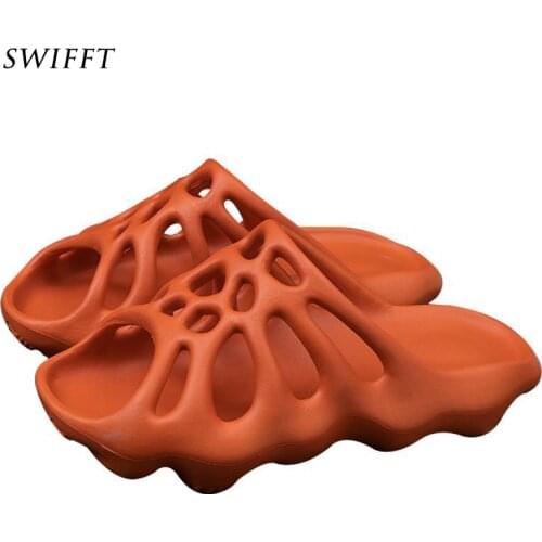 Mens Summer Hole Shoes Street Series Foam Runner Mens Spider Web Sandals women 2021 Flip Flops Fashion Non-slip Slipper Female
