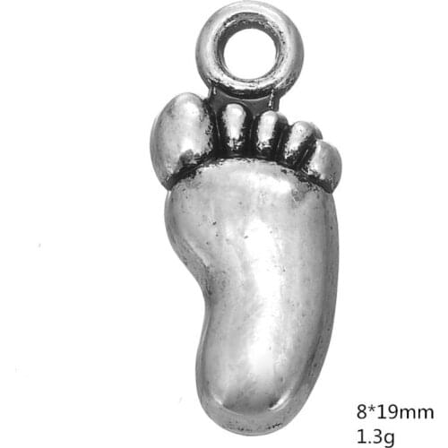 Antique Silver Plated Baby Foot Baby Feet Congraduations Pendant Charm Mother & Fathers Collection