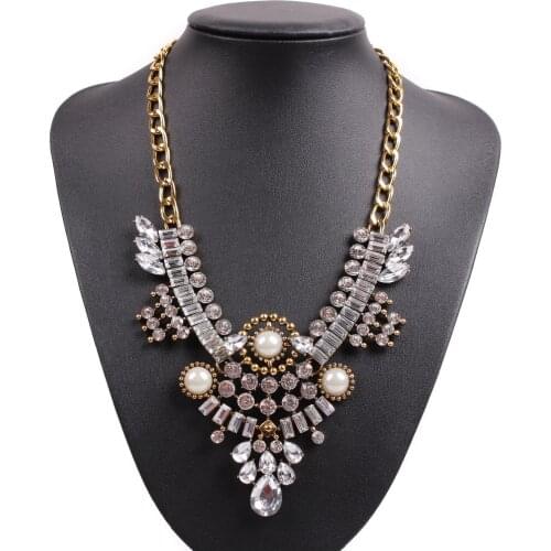 New Arrival Design Fashion Spring Big Chunky Statement Pearl Crystal Chain Pendant Necklace For Women Jewelry