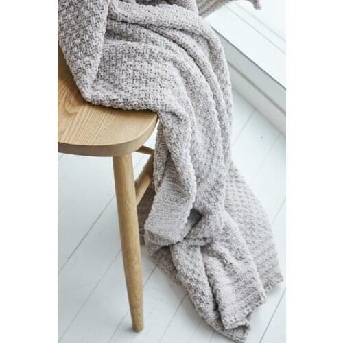 130*180cm Chenille Blankets Winter Warmth Knitted Travel Blanket Sofa/Bed Cover Quilt Leisure Conditioning Knitted Cobertor