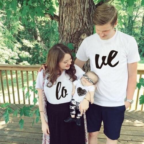 2020 Fashion Love Family Matching Outfits Clothes Set Mother Father T-shirt Baby Bodysuit Family Look Matching Family Outfits