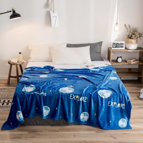 Bedspread blanket 200x230cm High Density Super Soft Flannel Blanket to on for the sofa/Bed/Car Portable Plaids