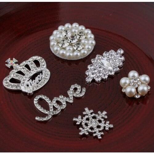 120PCS Handmade Vintage Metal Decorative Buttons Crystal Pearl Flower Center Alloy Flatback Rhinestone Buttons Craft Supplies