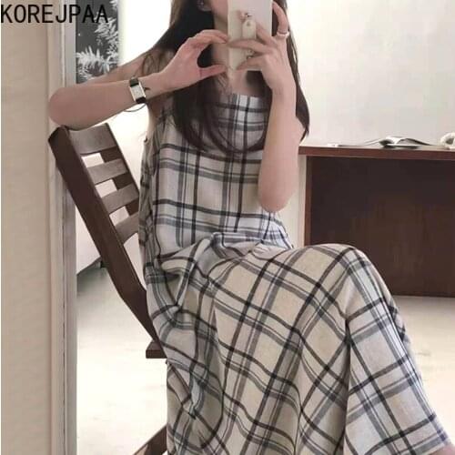 Korejpaa Women Dress 2021 Summer Niche Retro Square Collar Exposed Collarbone Contrast Plaid Design Versatile Suspender Vestidos