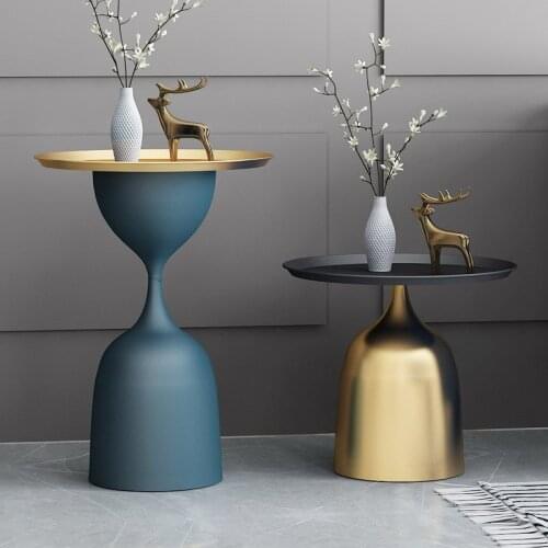 Nordic creative edge a few simple modern living room sofa small tea table light luxury round iron corner a few small round