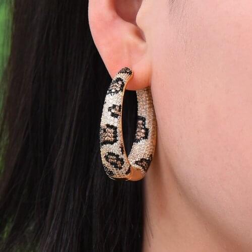 LARRAURI 2020 New Fashion Jewelry Women Hoop Earrings Summer Important Holiday Party Occasion Cubic Zirconia Earrings