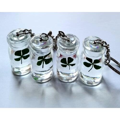 12 pcs Fashion Drifting bottle Keychain Real Four Leaf Clover vogue Key ring