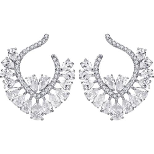 Bettyue Elegant Jewelry For Women&Girls White Heart Appearance Fashion AAA Zirconia Earring In Wedding Party Noble Ornament