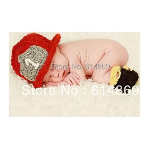 Free shipping,handmade crochet baby hat and boots Set,NB-3month