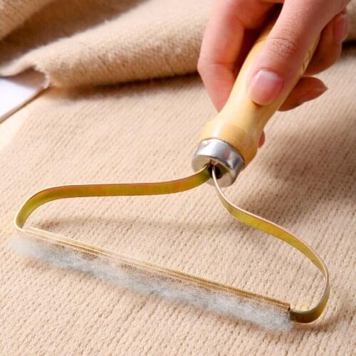 Mini Portable Lint Remover Manual Roller Clothes Brush Tools Fluff Fabric Cleaning Shaver For Sweater Woolen Coat