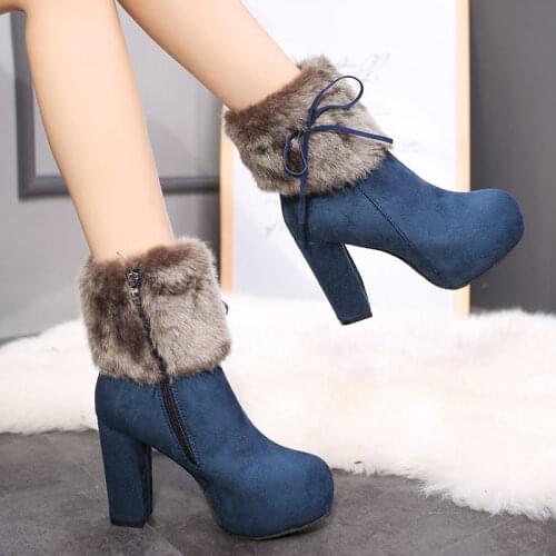 Size 35-42 Plus Size Womens Shoes for Fall/winter Martin Boots Womens Thick High-heeled Flannel Frosted Short Boots 2021 New