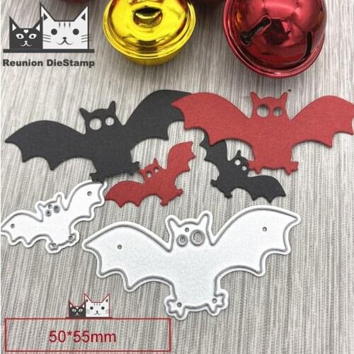 Reunion Halloween Bats Metal Cutting Dies Decorative Scrapbooking Steel Craft Die Cut Embossing Paper Cards Stencils 2021