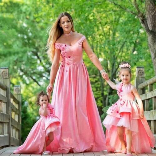 Pink Mother Daughter Dresses High Low Pink Flower Applique Mom and Girls Marching Dresses Birthday Party Dresses Custom