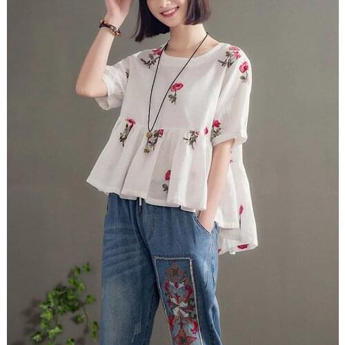 QPFJQD WomenS Loose Linen Blouse Rose Flowers Embroidered Shirt Short Sleeve Mom Clothes Female O Neck Long Casual Tops White