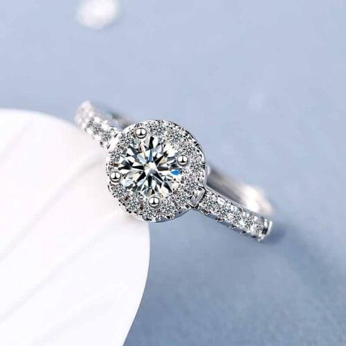 Elegant Fashion Round Finger Rings for Women Girl Hot Sale Sparkling Cubic Zircon Adjustable Ring Wedding Engagement Jewelry