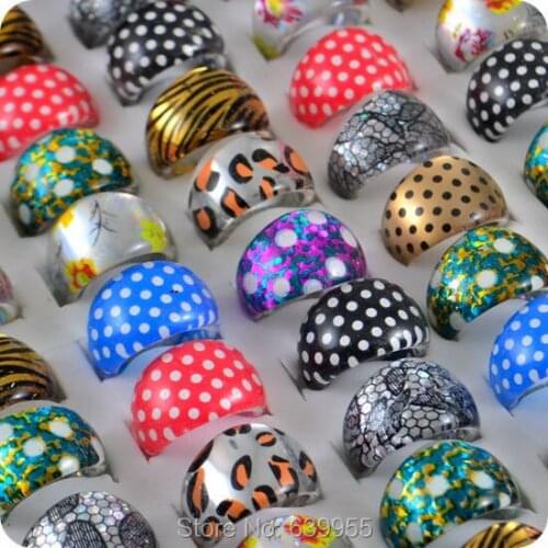50pcs Mix Cute Bordeaux dots Resin Lucite Rings Acrylic Party Rings Children Girls Kid Fashion Jewelry Wholesale