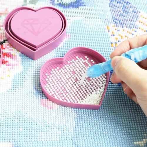 5D Diamond Painting Tools Love Heart Shape Tray 3 pieces large-Capacity Tray for 5D DIY Square/Round Diamonds Painting
