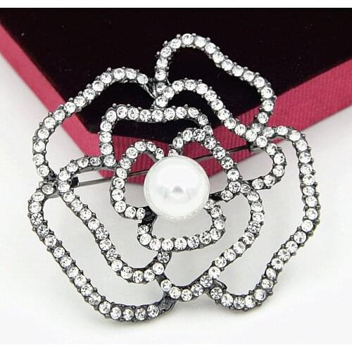 Utei Jewelry Stunning Clear Crystals Exquisite Rose Flower Women Brooch Wedding Bridal Bouquet Pin Hot Selling