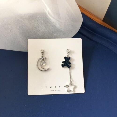 Long Chain Moon Star Clip Earrings Beautiful Dream Asymmetric Little Bear Earrings