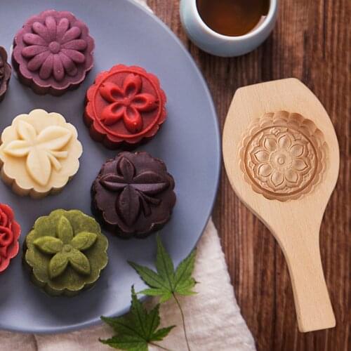 Carved Round Wooden Mold Moon Cake Mold Press Cake Mold For Cookie Shortbread Mung Bean Cake Cake Biscuit Baking Mold