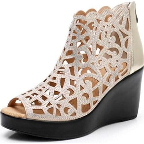 Hot 2020 Summer New Fish Mouth Hollow Microfiber Rhinestone Shoes Wedge Sandals High Heel Sandals Fashion Elegant Women Sandals