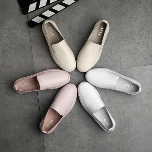 The new breathable sneaker in the summer of 2020 has a thick sole and a versatile web celebrity flat shoe