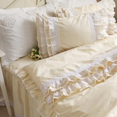 New European cake layers emboridery luxury bedding set cream bedding ruffle duvet cover bedspread romantic sweet cream bed skirt