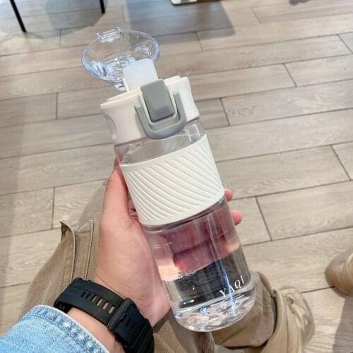 600/750 ML Water Bottles 20/25 Oz Sports Water Cup Large Capacity Silicone Portable Male and Female Students Outdoor Anti-fall