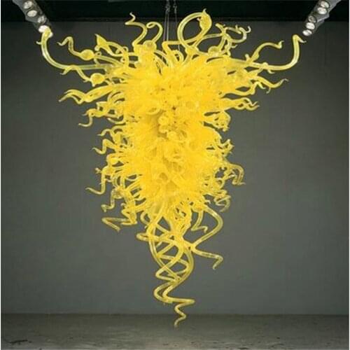 Hot Sale Well Design Pretty Yellow Colored Hand Blown Murano Glass Hanging Chandelier