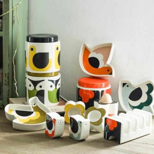 Ceramic storage jar British Kitchen Sealed Pot Seasoning Jar Salad tray Fruit Cake dish Little Bird Plate Cookie jar CL82802