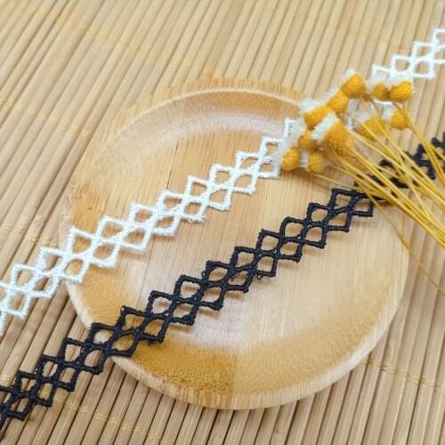 1Yards Embroidery Laces 1.1cm Guipure Lace Ribbon Fabrics Lace Fabric Laces For Evening Dresses Sewing Accessories dentelle QE3