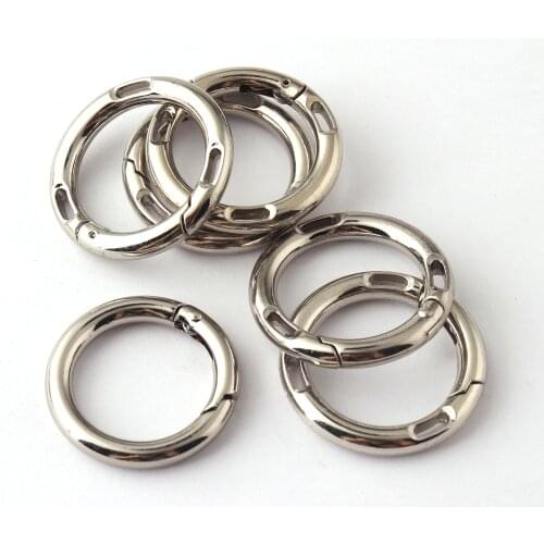 Spring Clasp Necklace Trigger Clasp Silver O Rings Buckles Round Clasp Metal Spring Gate Snap Clip Spring Buckle for Chain Purse