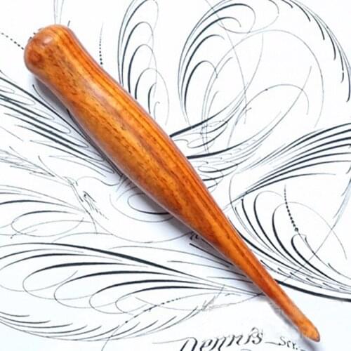 10 pieces for a lot Quality English Calligraphy Copperplate Carrot Dip Pen Holder Handmade European Vintage Solid Wood Dip Pen
