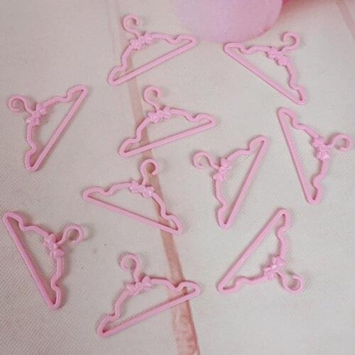 20 Pcs Dollhouse Hangers Reusable Multifunctional Plastic Pink Miniature Clothes Rack for Doll