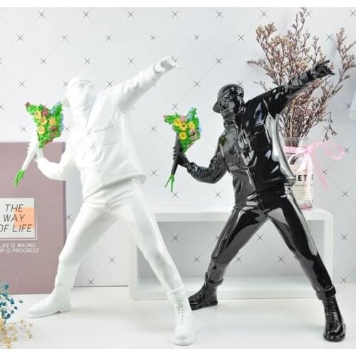 Creative Statue British Street Art Flower Bomber Sculpture Statue Stone Collection Art Toy Ornaments Miniature Boy sculpture
