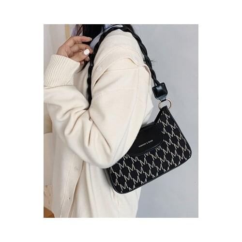 Luxury Small bag handbags 2021 autumn and winter new trendy one-shoulder armpit bag fashion messenger bag