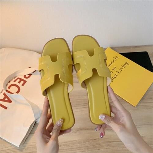 Fashion Summer Indoor PU Womens Designer Slippers Solid Basic Non-slip Casual Outdoor Slides Beach Flat with Shoes for Woman
