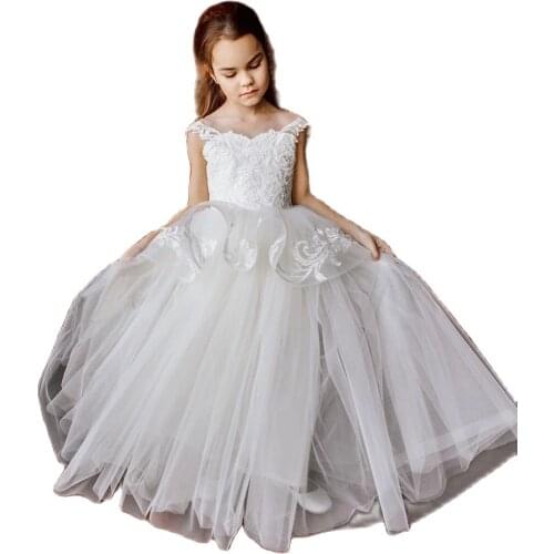 Gardenwed A-line Ivory Lace Flower Girl Dresses Off Shoulder Appliques Prom Dress Pearls Beadings Celebrity Dresses,Vestidos