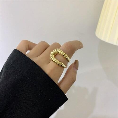 SRCOI Fashion Geometric Threads Irregular Twisted Croissants Open Rings Gold Winding Line Minimalist Hollow Ring Women Jewelry