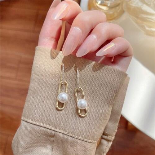 New Simulated-pearls Geometric Clip on Hoop Earrings Shiny Long Piercing Earrings