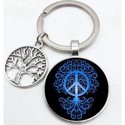 Dark Tree of Life Keychain Peace Sign Life Tree Branch Keychain Alloy Life Tree Pendant Decorative Keychain