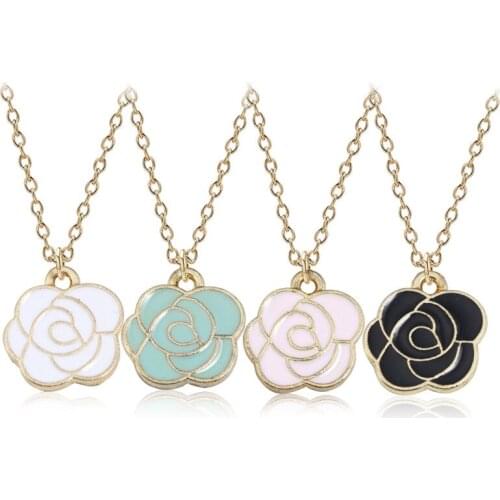 Fashion Cute Girls Korea Style Rose Necklace Women Gold Color Enamel Flower Pendant Necklace Female Collar Jewelry Party Gift
