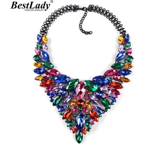 Best lady Color Hot Crystal Gem Luxury Bridal V Shaped Rhinestone Wedding Maxi Statement Necklace Collar Necklace &Pendants0120