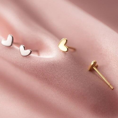 Prevent Allergy 925 Sterling Silver Earrings Tiny Love Heart Stud Earrings for Women Fashion Jewelry Wholesale