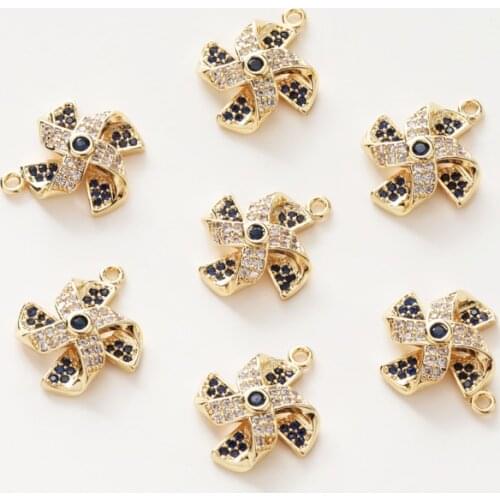 Toave Children's Pendants
